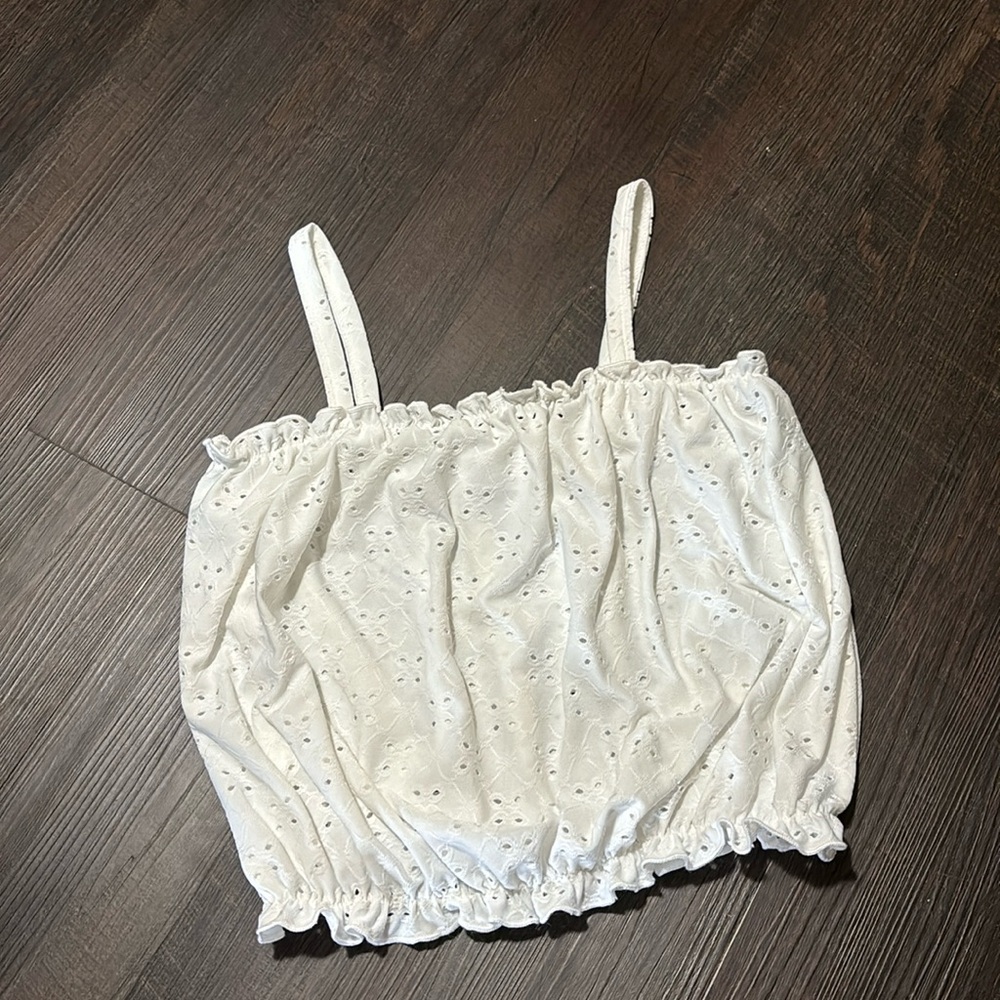 Livi by Olivia Rae women’s eyelet tank top, white, size medium, worn once
